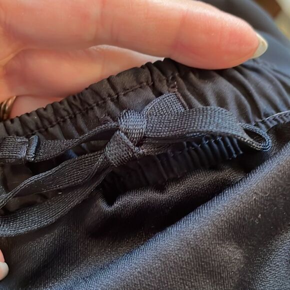 Nike black Dri Fit running shorts - Picture 5 of 8